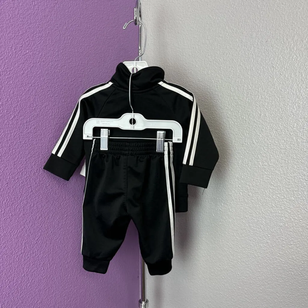 ADIDAS - OUTFIT
