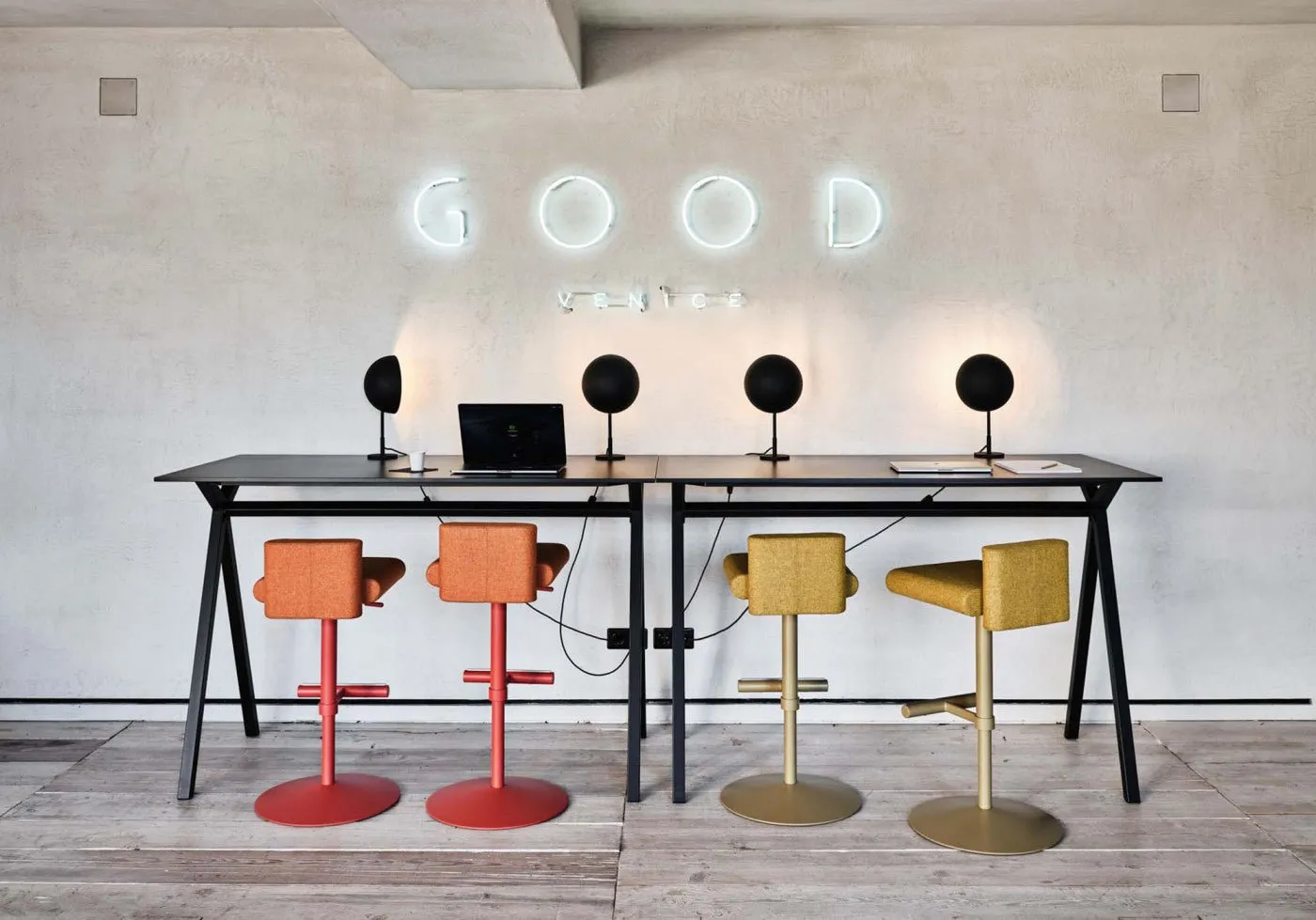 Dama High Desk Table / 41 by Midj