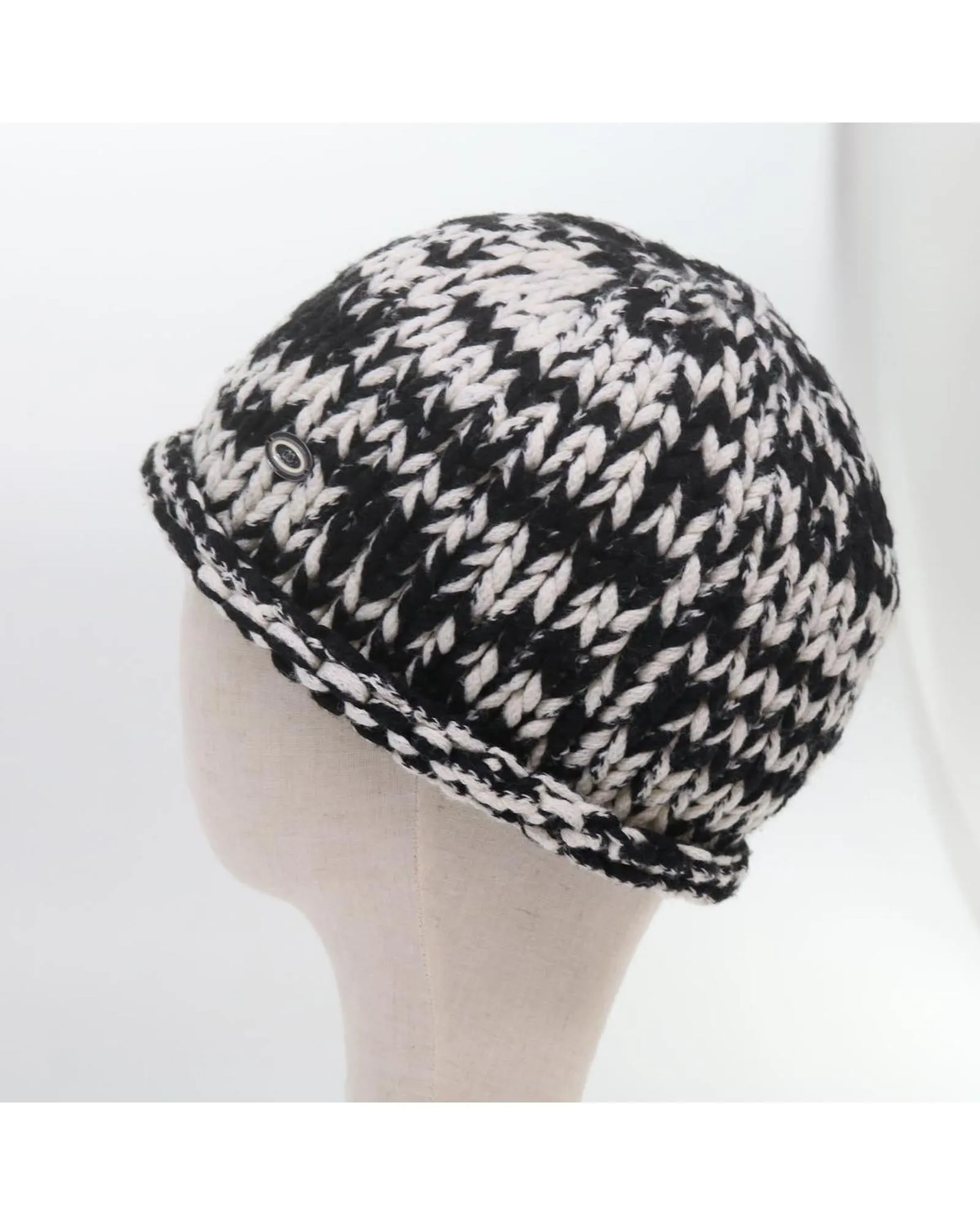 Knitted Fabrics Hat with Coco Mark in Black and White Wool by CHANEL