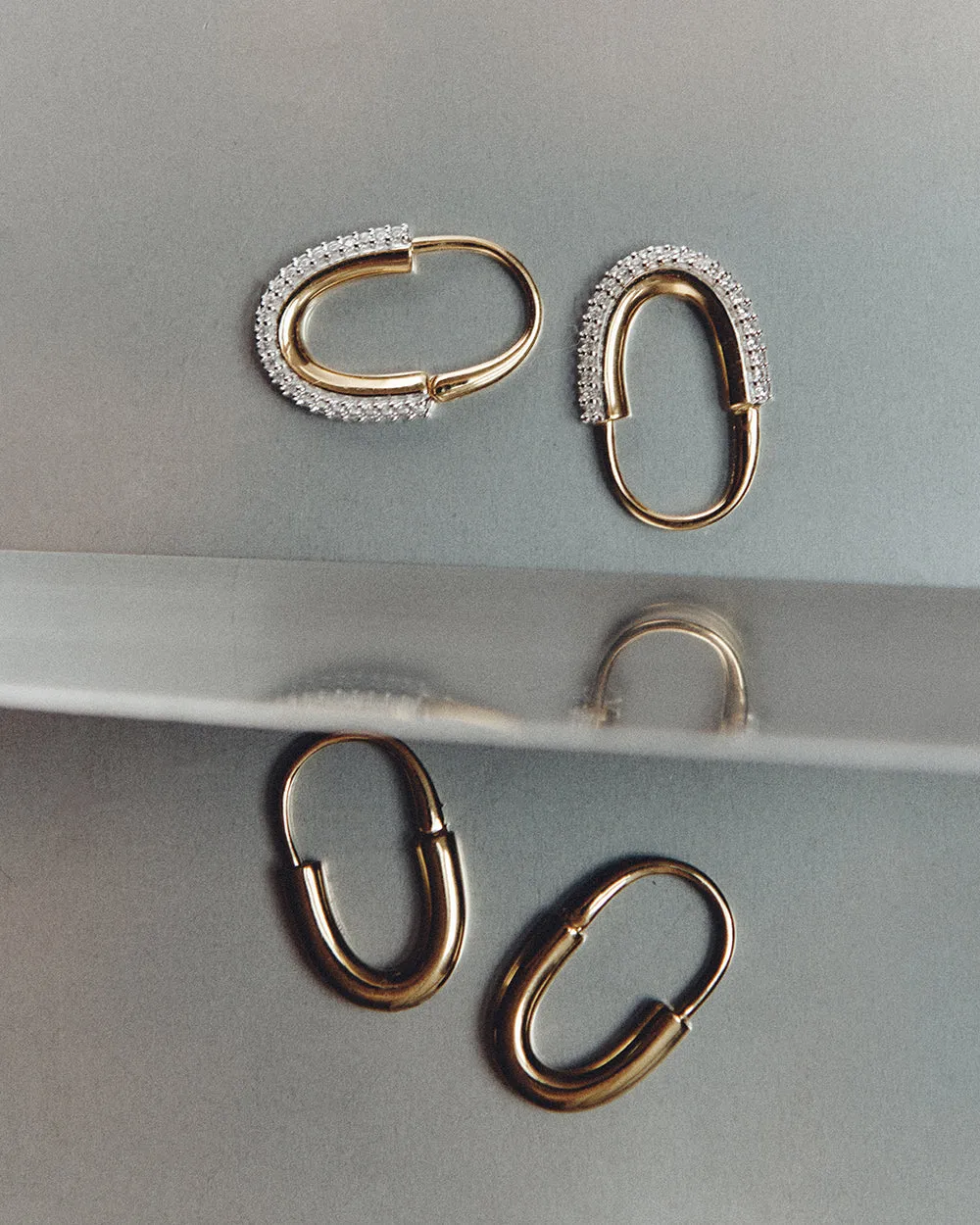 Roscida Pavé Oval Hoops