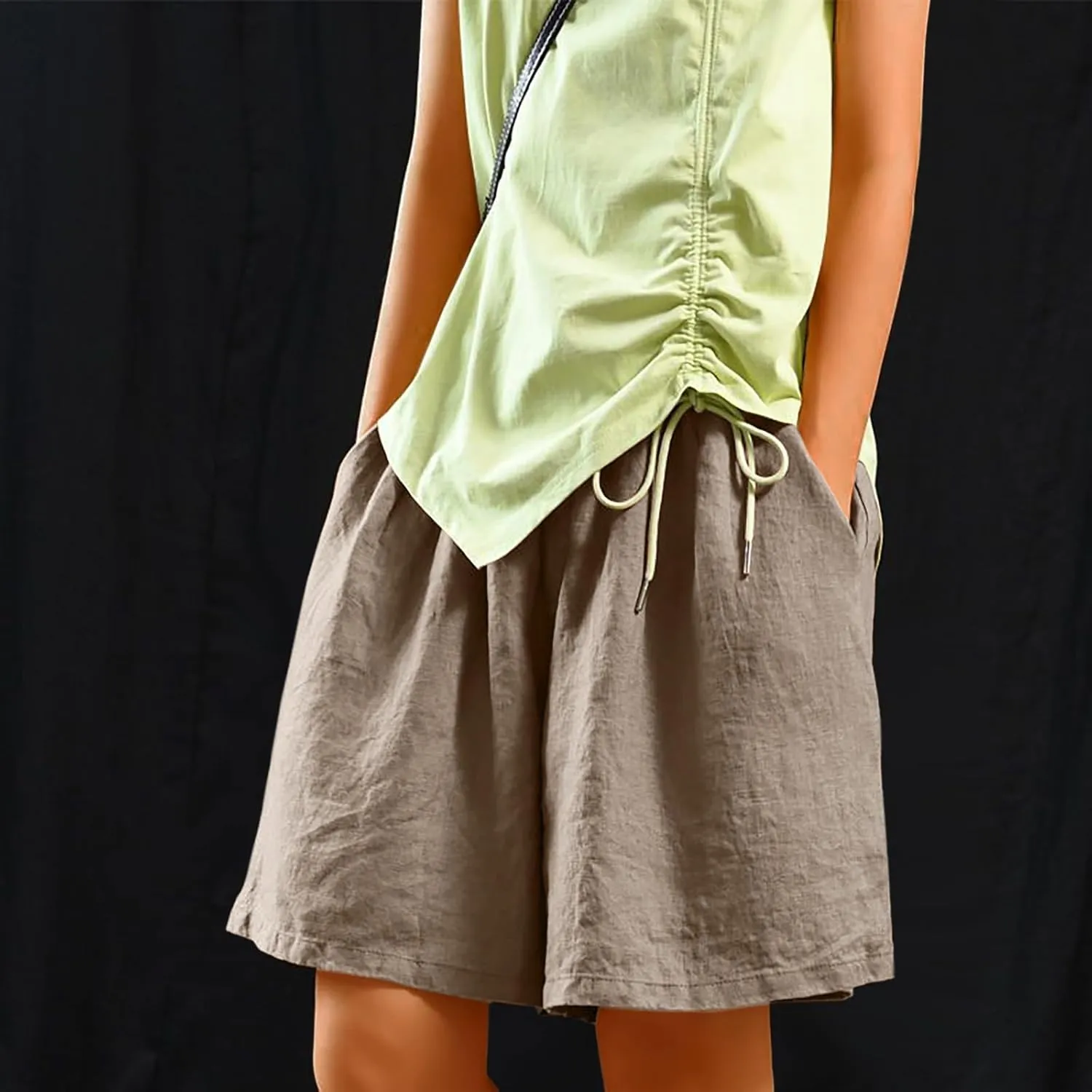 Womens Knee Length Bermuda Shorts Elastic Waist Wide Leg Casual 10" Long Shorts Loose Fit Summer Beach Shorts Pocket